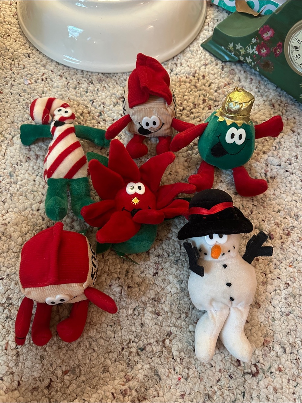 vintage 1990s set titled "Merry Beans"